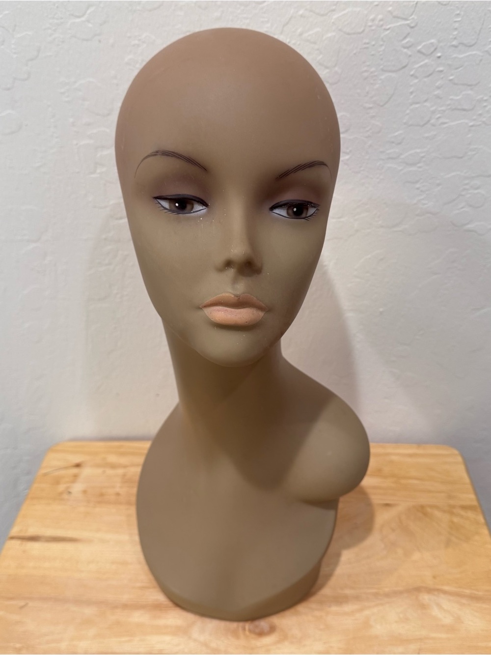 [29] Mannequin Head Plastic Display for Wigs Hats Sunglasses Jewelry